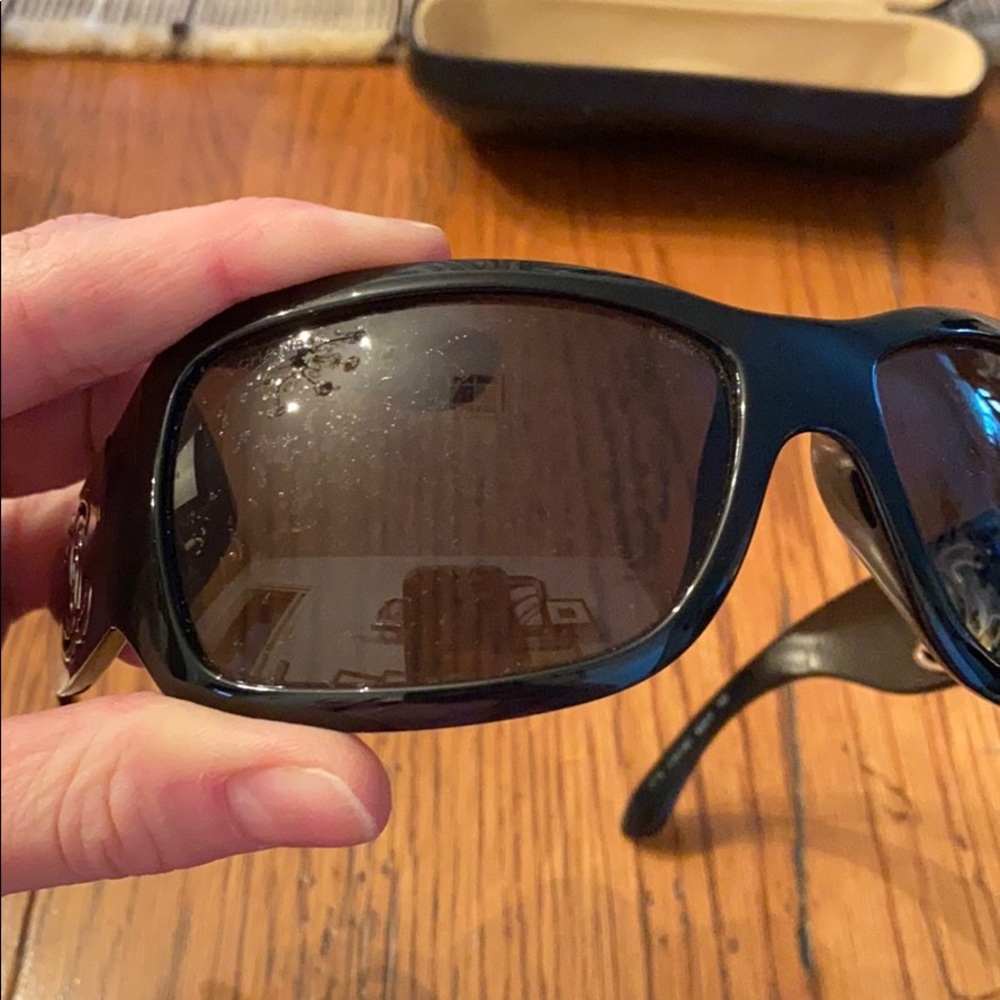 Authentic Chanel Sunglasses - Picture 5 of 10